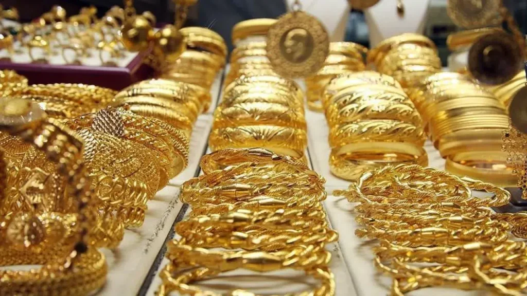 Altının kilogram fiyatı 6 milyon 855 bin TL’ye gerileyerek günü düşüşle kapattı