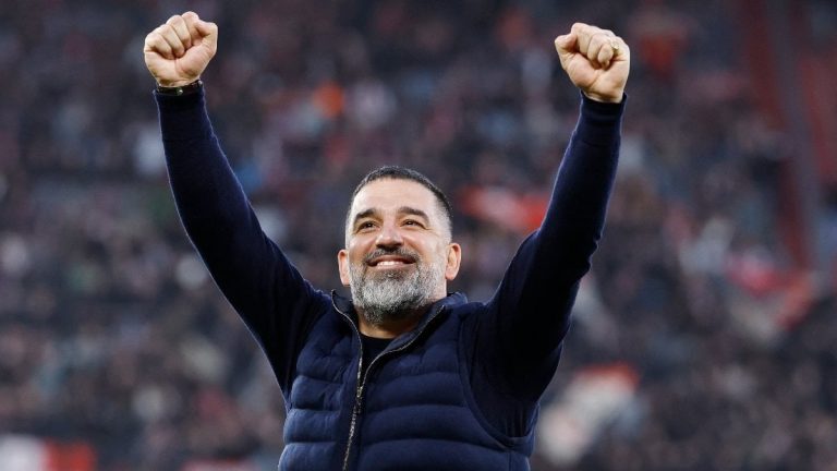 Arda Turan’ın Shakhtar Donetsk’i Ukrayna’da şampiyonluğunu ilan etti