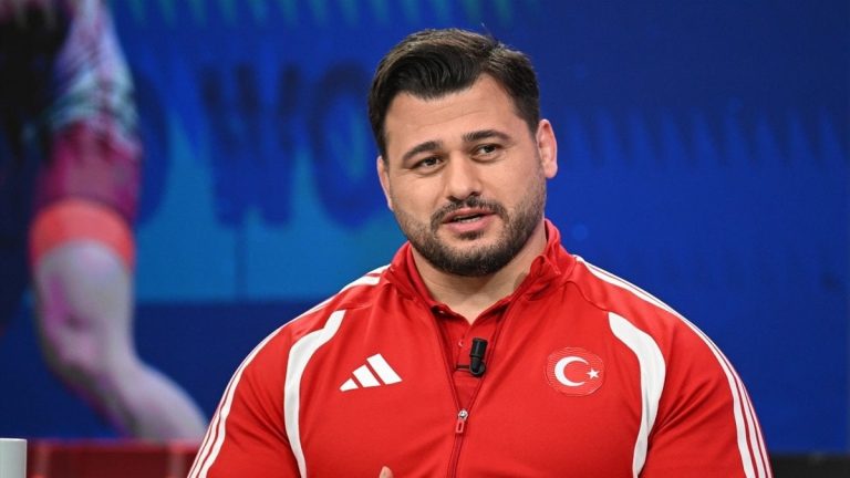Rıza Kayaalp 13. Avrupa şampiyonluğu sonrası hedeflerini ve rekor sürecini anlattı