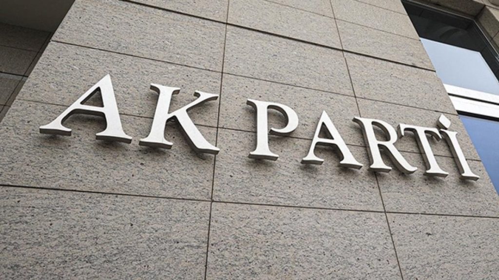 AK Parti’de Adana, Diyarbakır, Giresun ve Siirt il başkanları değişti