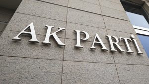 AK Parti’de Adana, Diyarbakır, Giresun ve Siirt il başkanları değişti